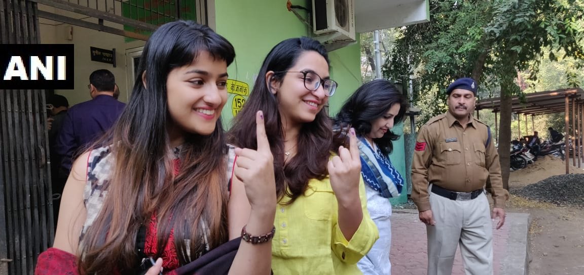 लाइव: मध्य प्रदेश में 11.30 बजे तक 18 फीसदी मतदान, बूथों पर भीड़ उमड़ी