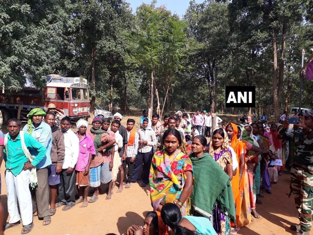 Live छत्तीसगढ़ चुनाव: दोपहर 01 बजे तक 25.15% मतदान