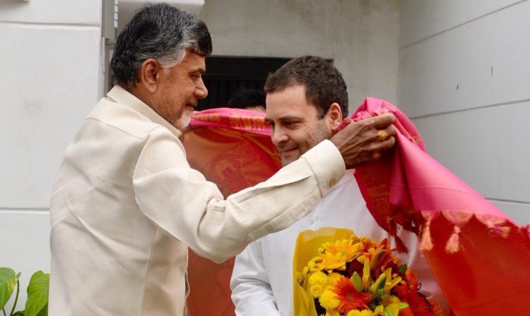 2019 के महागठबंधन का हिस्सा बनी टीडीपी, राहुल गांधी से मिले नायडू