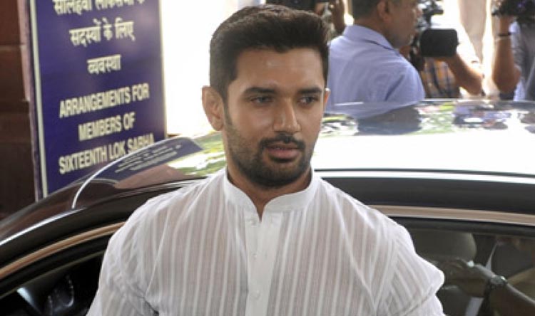 एनडीए में उथलपुथल जारी, चिराग पासवान ने की राहुल की तारीफ़