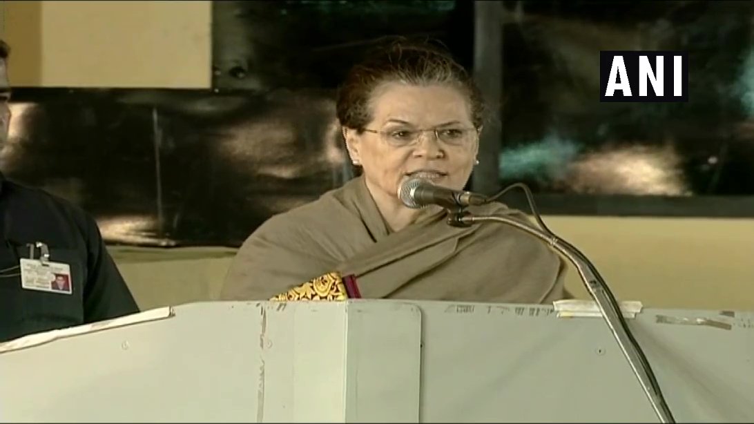 करूणानिधि की मूर्ति अनावरण के अवसर पर विपक्ष के नेताओं ने जताया 2019 के चुनाव में एकता का भरोसा