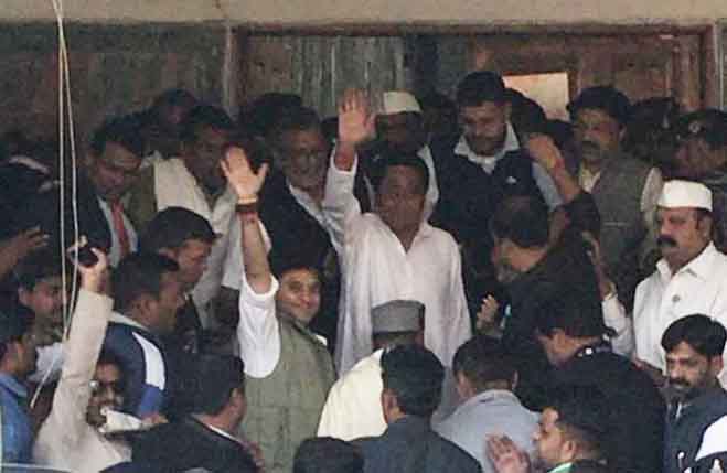 मध्य प्रदेश: नई सरकार के लिए कवायद शुरू, विधायक दल की बैठक में ए के एंटनी रहेंगे मौजूद