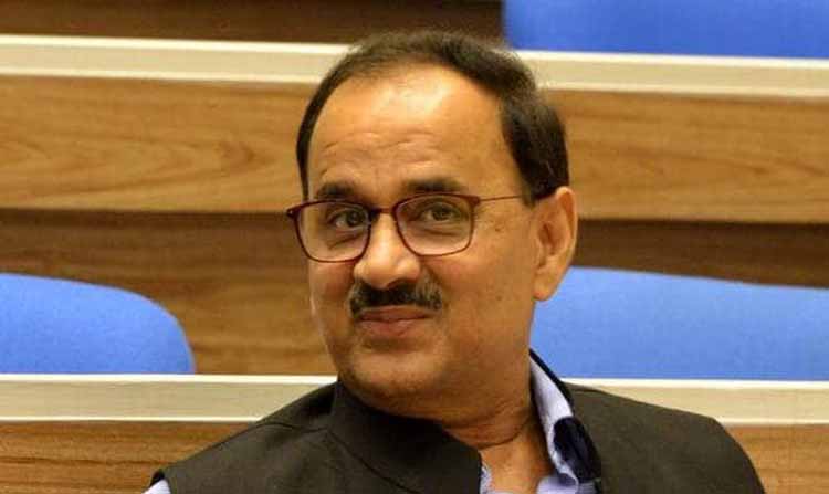 आलोक वर्मा ने दिया इस्तीफा, कहा ‘यह सामूहिक आत्ममंथन का क्षण’