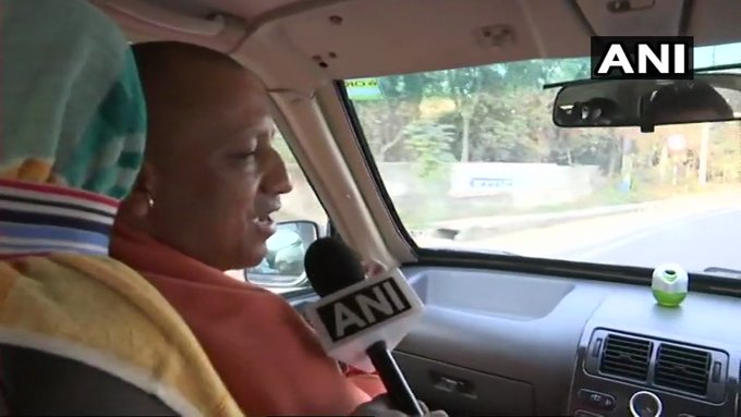 सड़क मार्ग से रैली करने पहुंचे योगी, प.बंगाल में अब ये बीजेपी नेता भी नहीं कर सकेंगे रैली