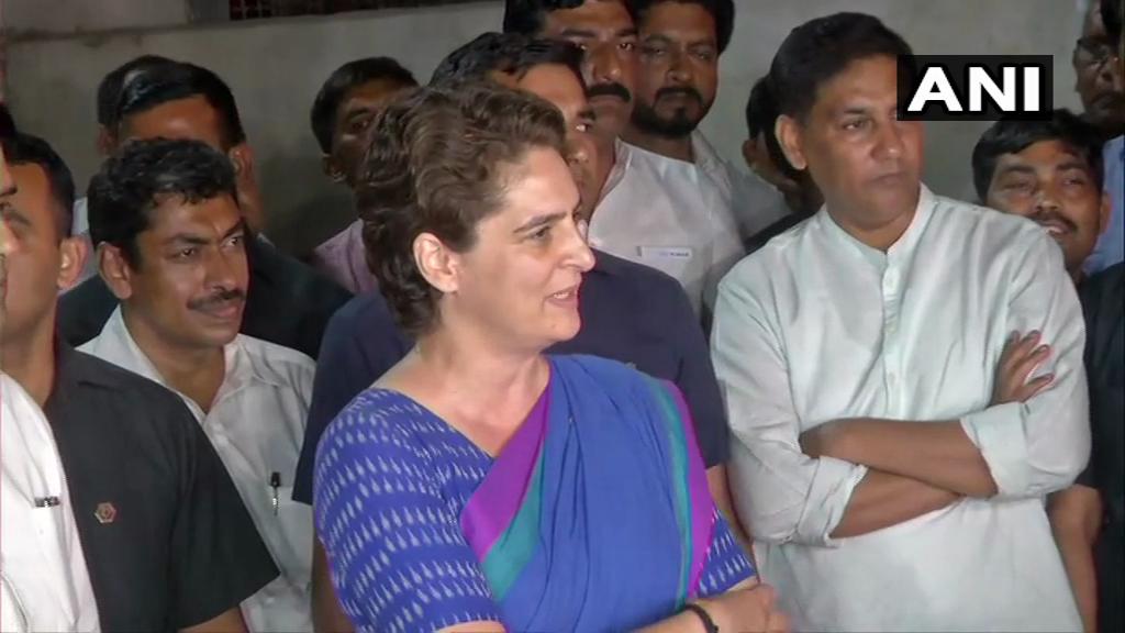 चुनाव लड़ने के सवाल पर प्रियंका ने कहा “पार्टी कहेगी तो ज़रूर लड़ूंगी”