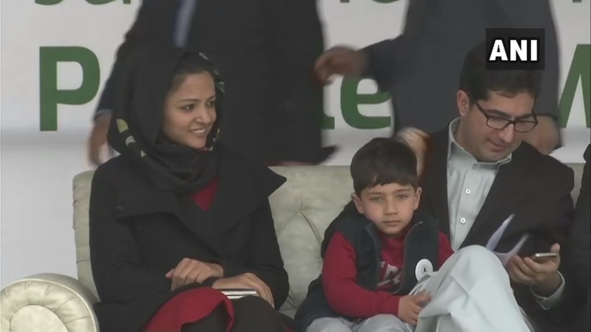 पूर्व आईएएस शाह फैसल ने किया नई पार्टी का एलान, शेहला राशिद हुईं शामिल