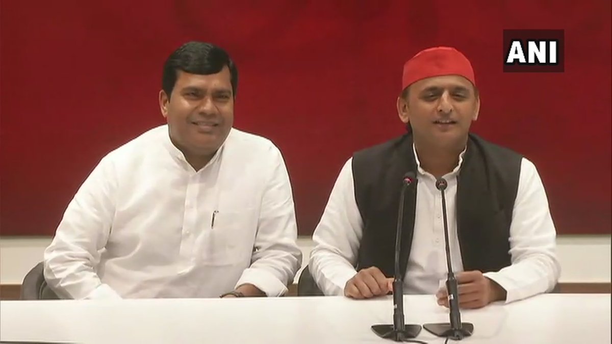 यूपी में बीजेपी को एक और झटका, मछली शहर के सांसद सपा में शामिल