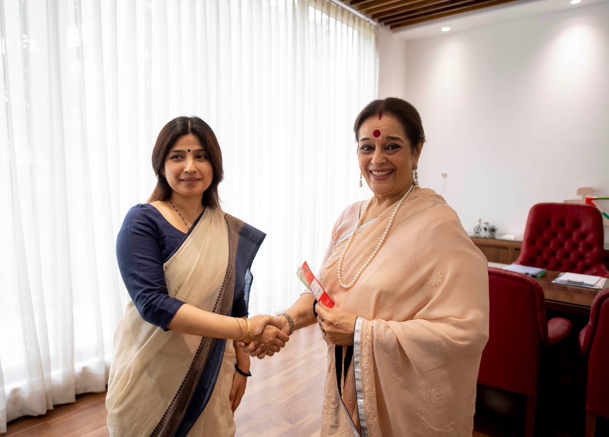 शत्रुघ्न सिन्हा की पत्नी सपा में शामिल, लखनऊ से राजनाथ के खिलाफ होंगी उम्मीदवार