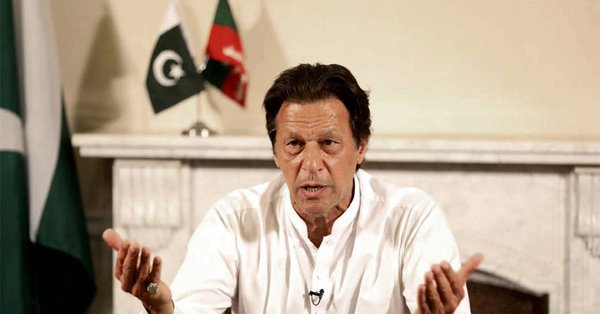 हमले के बाद बोले इमरान खान, “मुझे एक दिन पहले हो गई थी हमले की जानकारी”