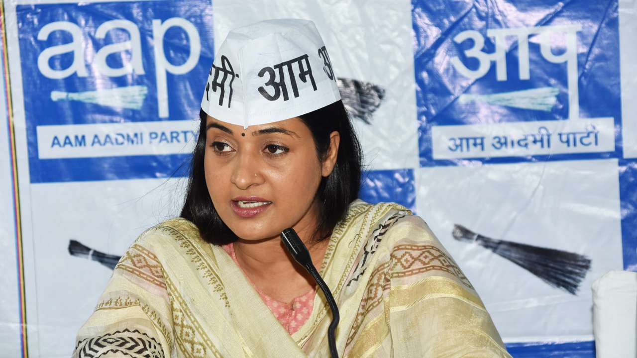 हार के बाद आप में रार, अलका लांबा ने दिए जल्द पार्टी छोड़ने के संकेत