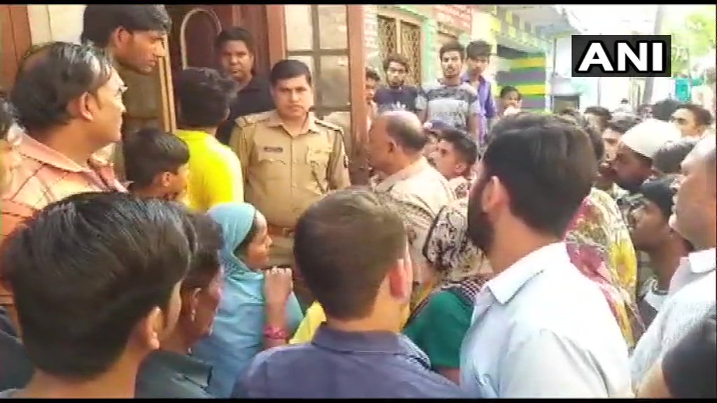 बुलंदशहर के पूर्व सांसद और सपा नेता कमलेश वाल्मीकि की संदिग्ध मौत