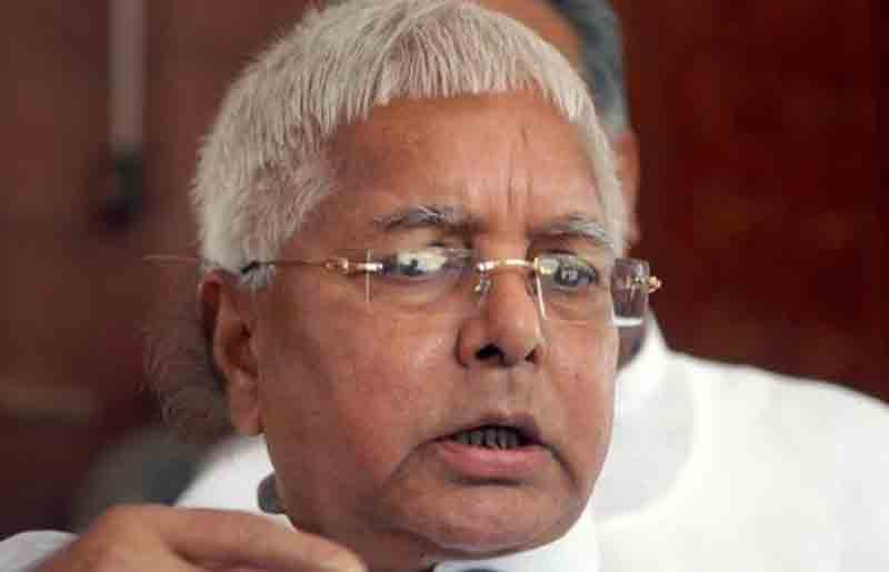 बीजेपी से नाराज़ चल रहे नीतीश को लालू ने भेजा घर वापसी का न्यौता