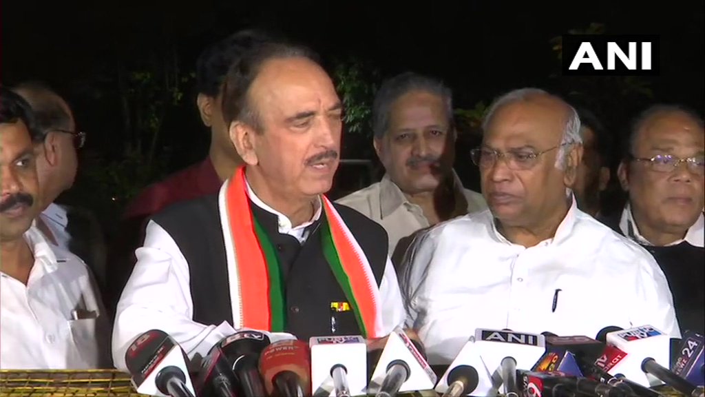 कर्नाटक: आज राजभवन का घेराव करेंगे कांग्रेस-जेडीएस विधायक