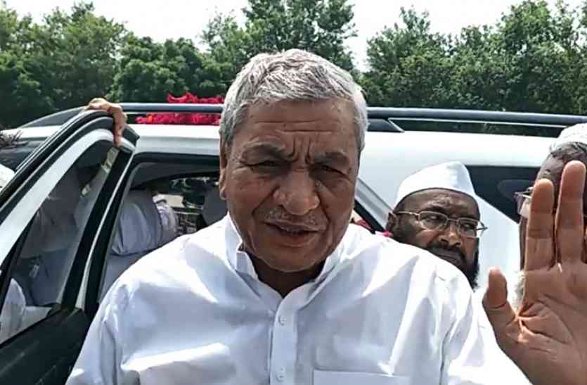 जो नियम का पालन नही करेगा उस पर कठोर कारवाई की जायेगी-प्रभारी मंत्री