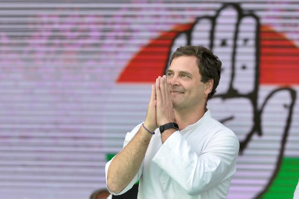 राहुल ने मोदी सरकार को फिर घेरा, कहा ‘रोजगार मांगो तो सरकार चद्र्मा देखने को कहती है’