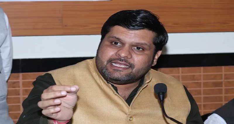 झारखंड के मुख्यमंत्री रघुवरदास के खिलाफ गौरव बल्ल्भ होंगे कांग्रेस उम्मीदवार