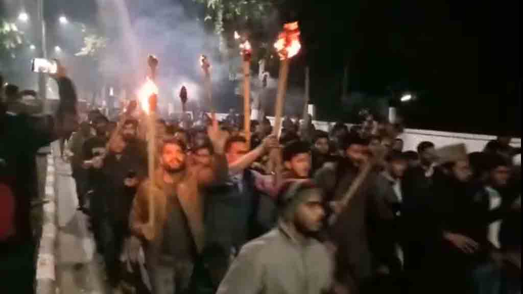 नागरिकता कानून के खिलाफ सुप्रीमकोर्ट में एक लाख याचिकाये दायर करने का लक्ष्य