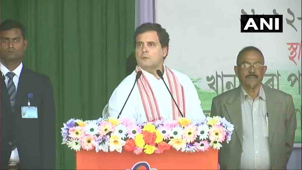 गुवाहाटी में राहुल: हमारी संस्कृति पर हमले कर रही बीजेपी, असम को नागपुर वाले नहीं चलाएंगे