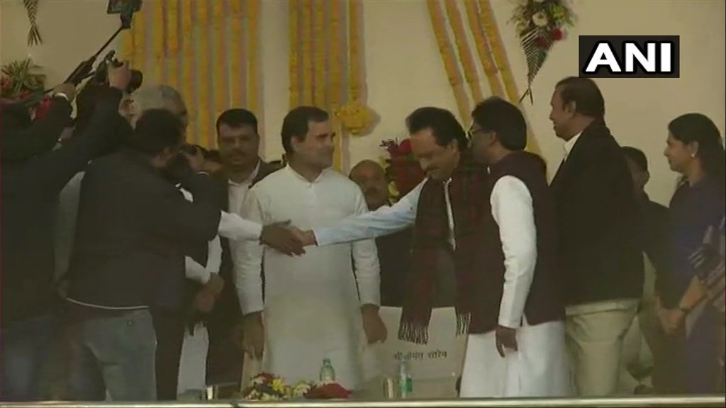 हेमंत सोरेन ने ली मुख्यमंत्री पद की शपथ, विपक्ष की एकता का गवाह बना शपथ ग्रहण समारोह