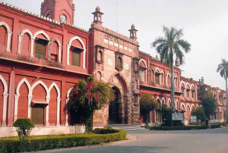 AMU VC to file FIR against police for December 15 violence