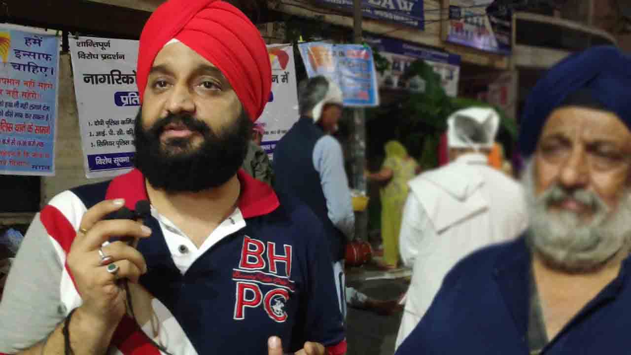 शाहीन बाग़: प्रदर्शनकारियों को खाना उपलब्ध कराने के लिए इन्होने बेच दिया अपना फ्लेट