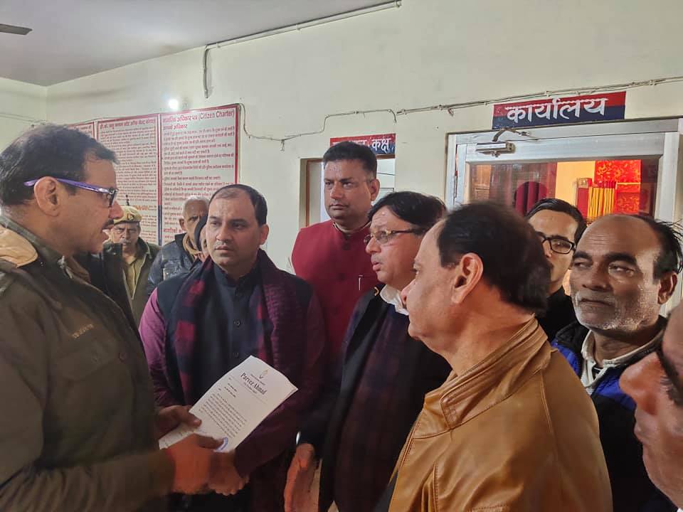 बापू के शहीदी दिवस पर हिन्दू महासभा ने मनाया शौर्य दिवस, कांग्रेस ने दी थाने में शिकायत