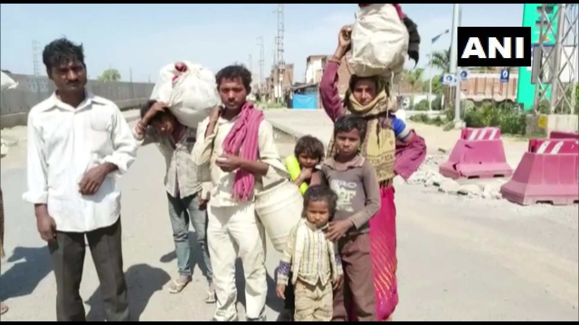 घर वापस जा सकेंगे लॉकडाउन में फंसे लोग, गृहमंत्रालय ने जारी की एडवाइजरी