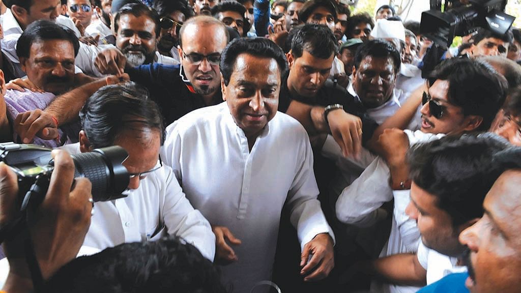 मध्य प्रदेश में उपचुनाव के लिए कांग्रेस ने इन 4 राज्यों के नेताओं को सौंपी ज़िम्मेदारी