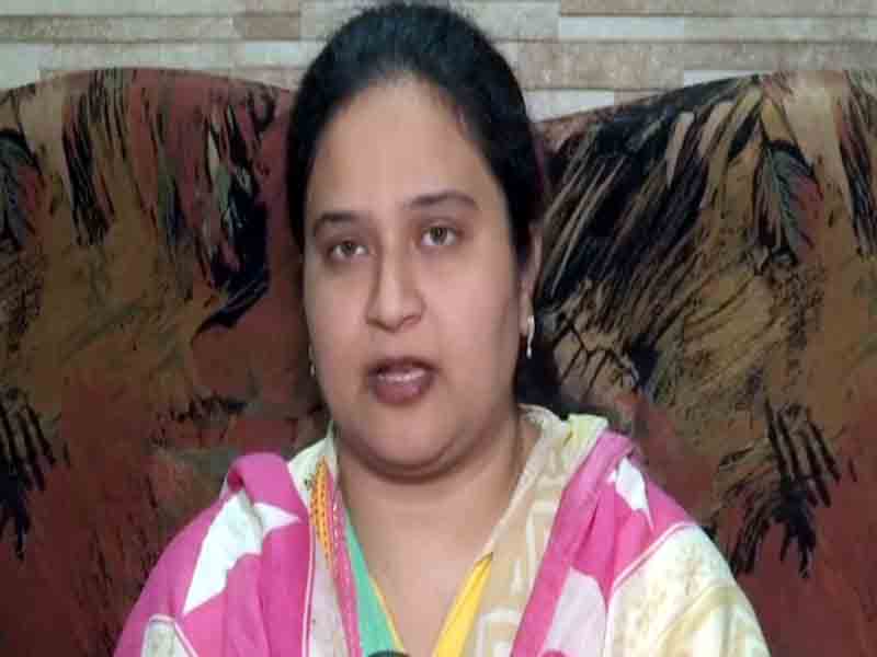 डा कफील की पत्नी शबिस्ता का आरोप, ‘पुलिस ने 5 दिनों तक रखा भूखा’