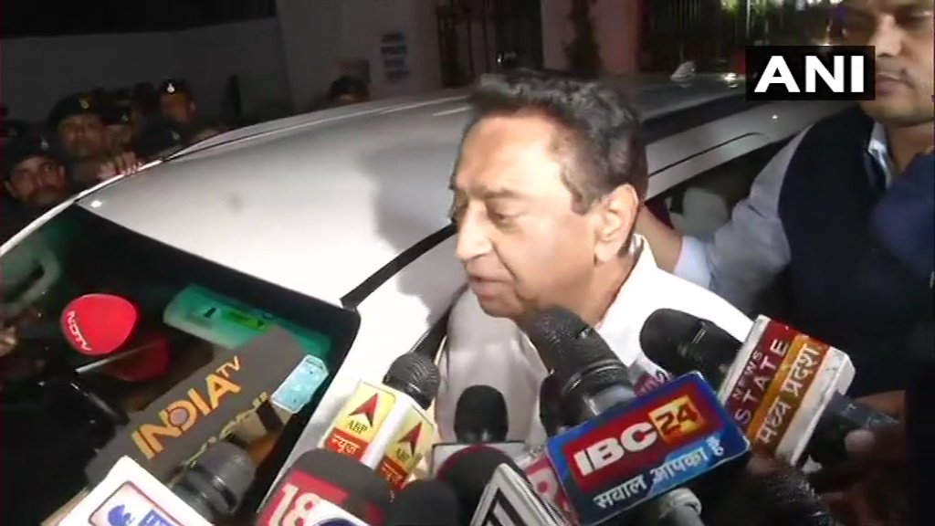 राज्यपाल से मिले कमलनाथ, फ्लोर टेस्ट को लेकर कही ये बात