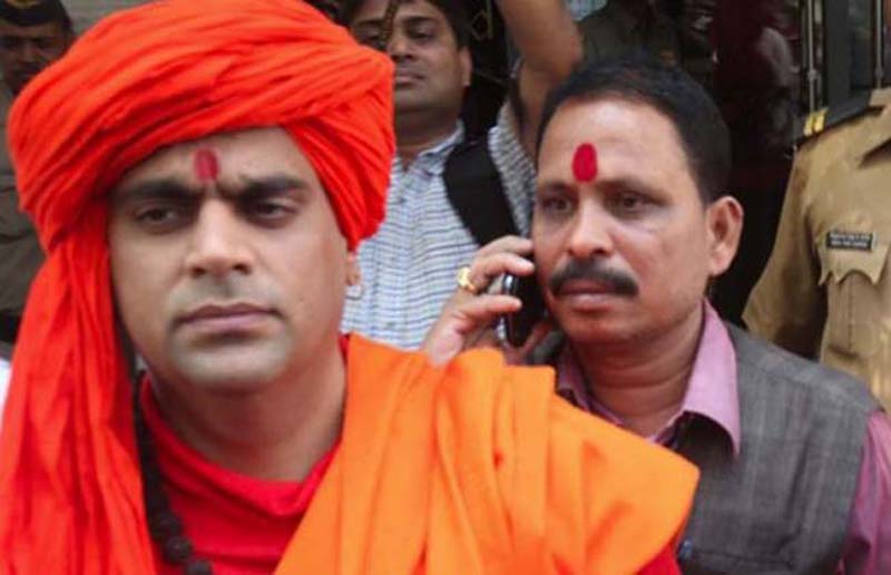 कोरोना वायरस से बचाव के लिए हिंदू महासभा करेगी गोमूत्र पार्टी का आयोजन