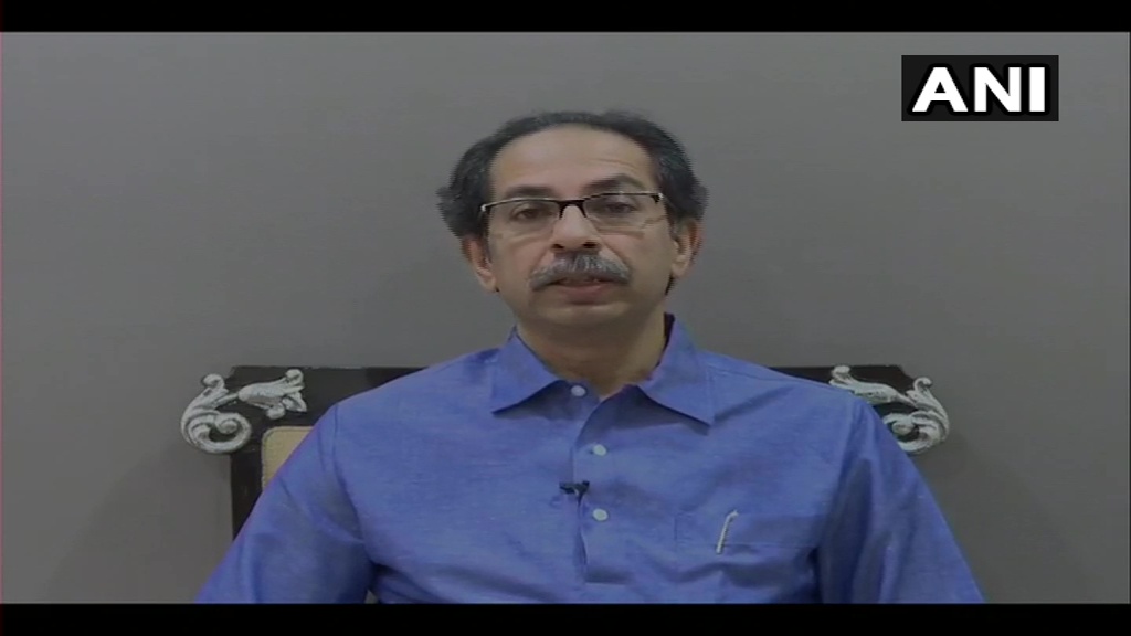 मुंबई में फैलाई गई थी ट्रेन शुरू होने की अफवाह, होगी कड़ी कार्रवाही