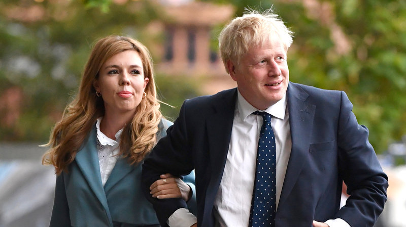 Boris Johnson ‘stable’ in ICU and does not have pneumonia, says Downing Street