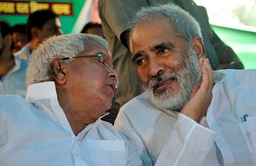 बिहार: आरजेडी को झटका,  रघुवंश प्रसाद का इस्तीफा, 5 एमएलसी ने छोड़ी पार्टी