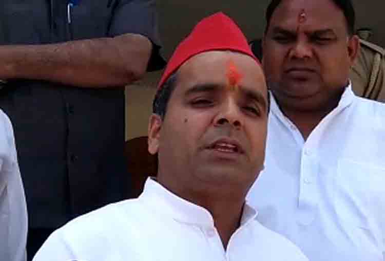 मैं शीघ्र ही स्वस्थ होकर आप लोगो के बीच लौटुंगा: धर्मेन्द्र यादव