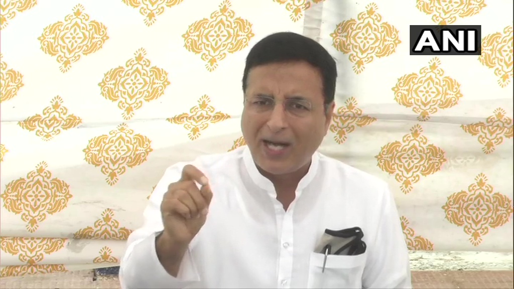 पत्रकार की हत्या मामले में कांग्रेस ने सीएम योगी से मांगा इस्तीफा