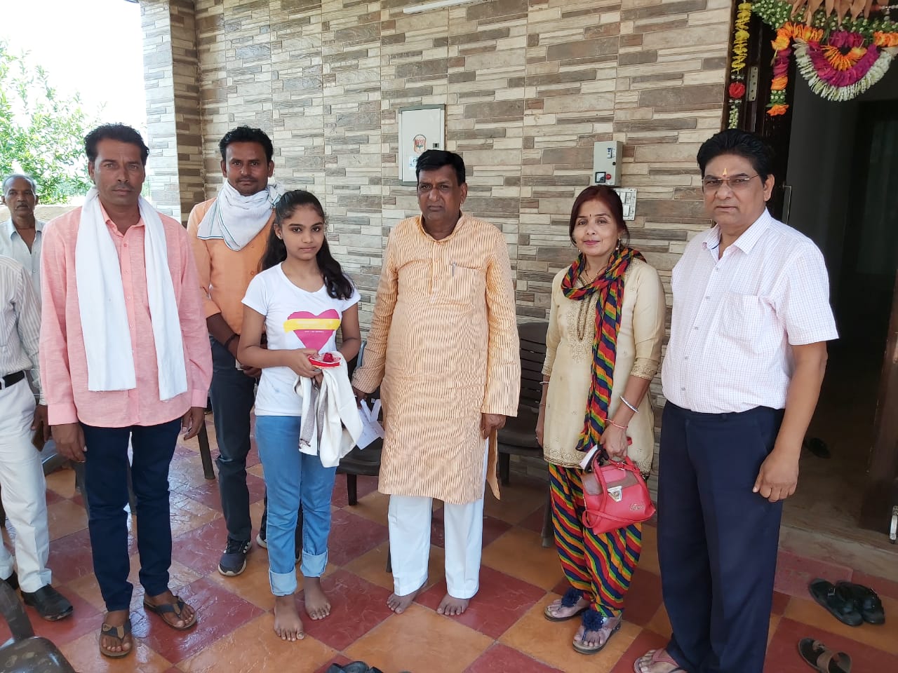 राधा ने इंटरनेशनल मस परीक्षा पास कर 748 वी रैक प्राप्त कर जीता गोल्ड मेडल