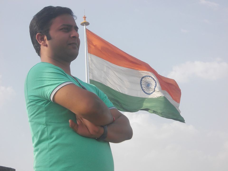 सलिल सरोज की कविता: तेरे शहर में फिर से आना चाहता हूं मैं