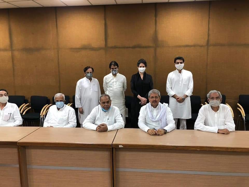 पार्टी में पायलट की वापसी, पद की लड़ाई नहीं सिर्फ वैचारिक मतभेद