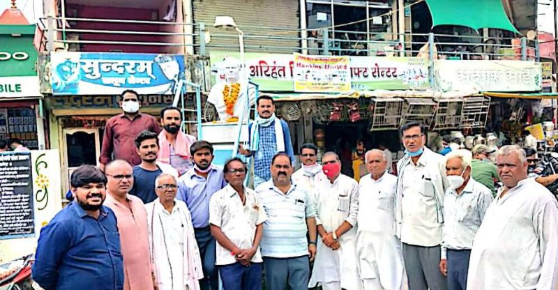 कांग्रेसियों ने पूर्व प्रधानमंत्री स्व राजीव गांधी को किया याद