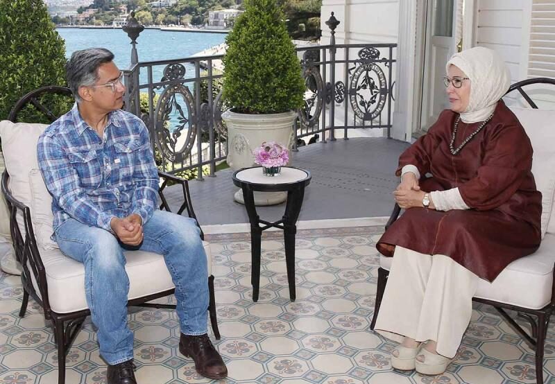 टर्की में राष्ट्रपति एर्दवान की पत्नी एमीन एर्दवान से मिले आमिर खान, उठे सवाल