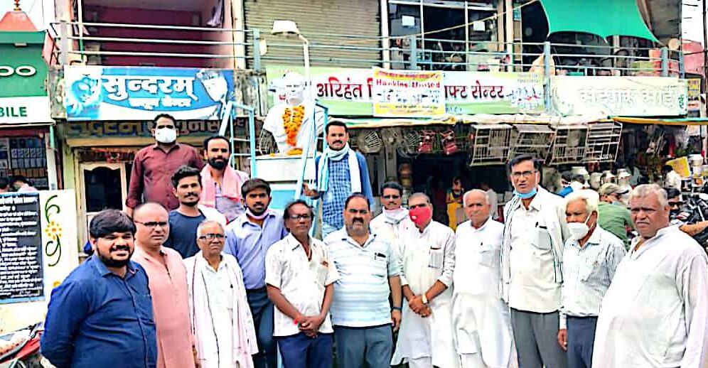 कांग्रेसियों ने पूर्व प्रधानमंत्री स्व राजीव गांधी को किया याद