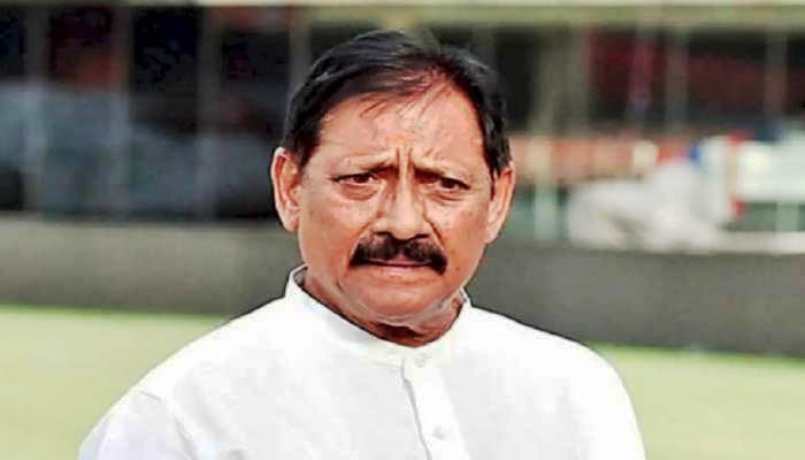 यूपी सरकार के केबिनेट मंत्री और पूर्व क्रिकेटर चेतन चौहान का निधन