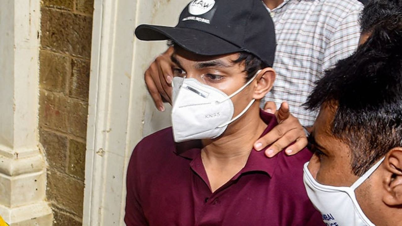 ड्रग कनेक्शन में रिया चक्रवर्ती का भाई शोविक चक्रवर्ती गिरफ्तार