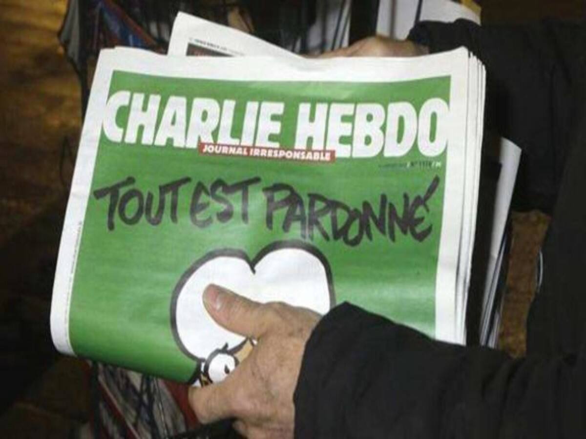 फ्रांसीसी पत्रिका शार्ली एब्डो ने फिर छापे पैग़ंबर मोहम्मद पर विवादित कार्टून