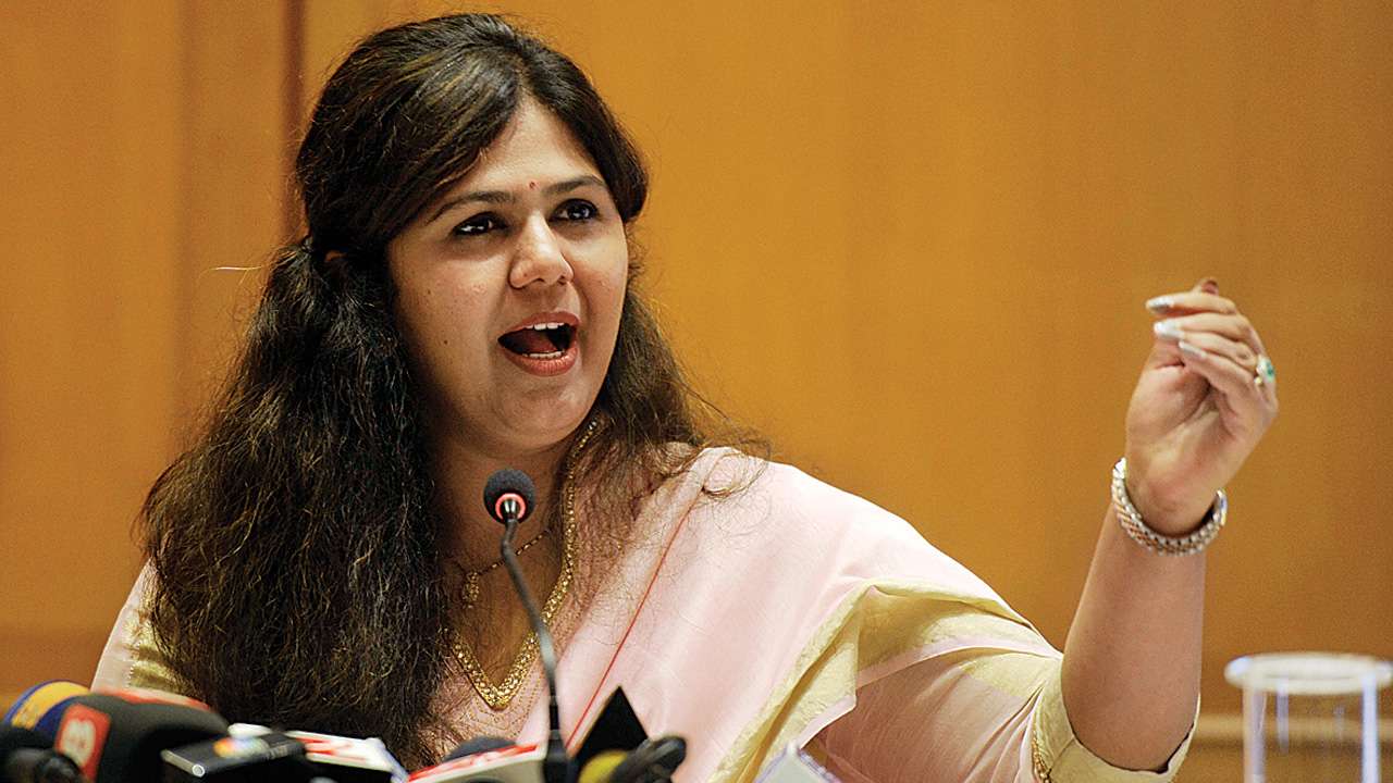अब बीजेपी नेता गोपीनाथ मुंडे की बेटी पंकजा मुंडे ने की शरद पवार की तारीफ़
