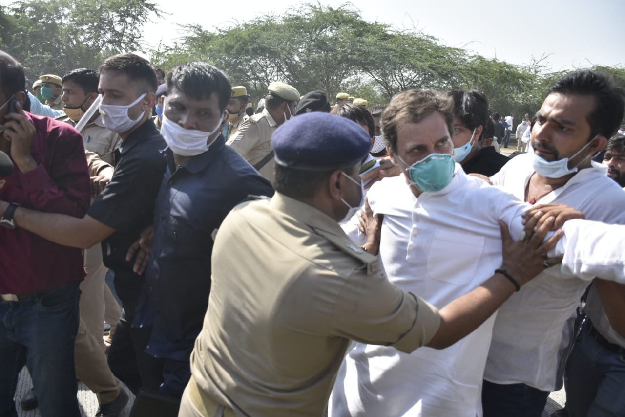 लाइव: राहुल-प्रियंका गांधी रिहा, दिल्ली रवाना