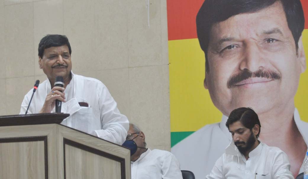 शिवपाल ने सपा में वापसी की अटकलों को किया ख़ारिज,कहा “सपा में वापसी का सवाल ही नहीं”