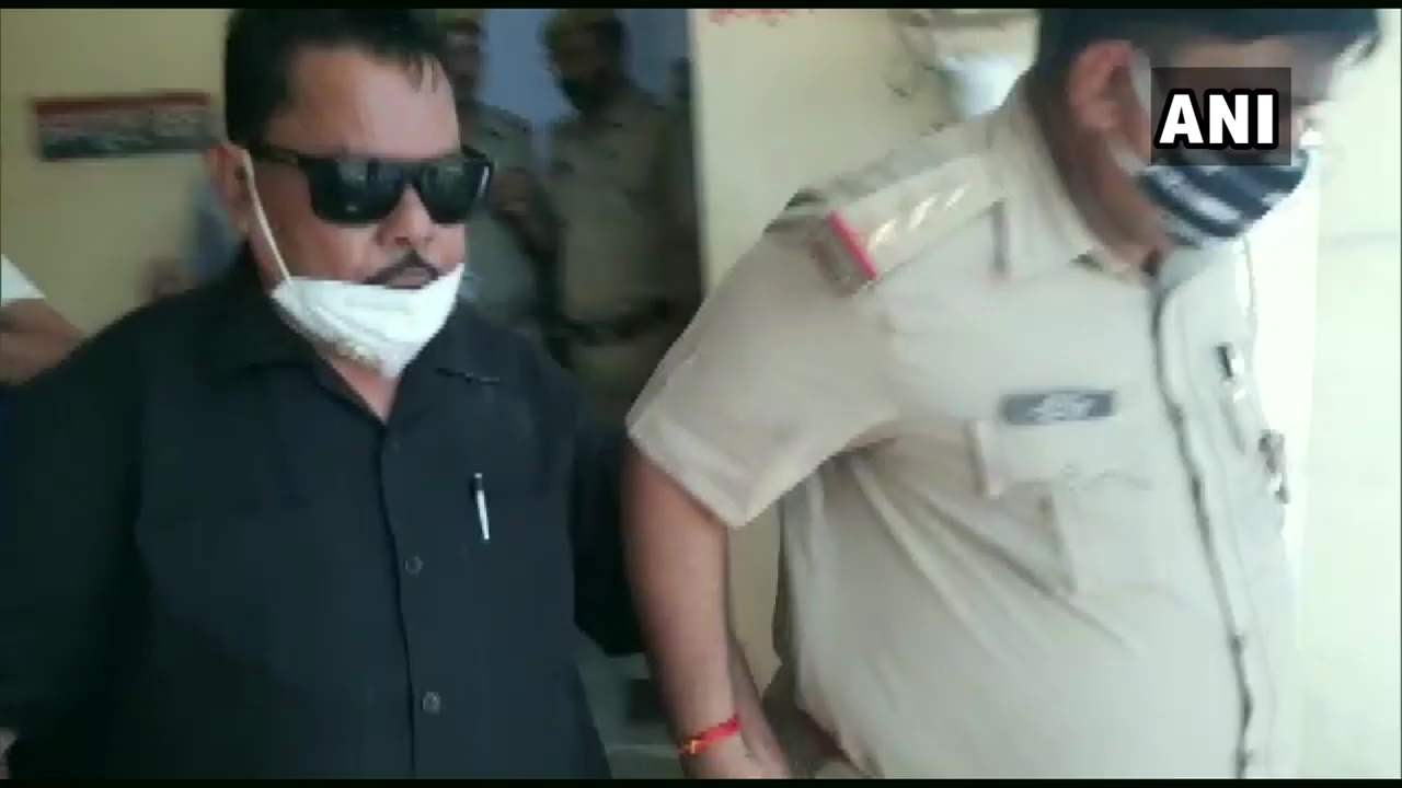 हिरासत में लिए गए कांग्रेस नेता श्योराज जीवन