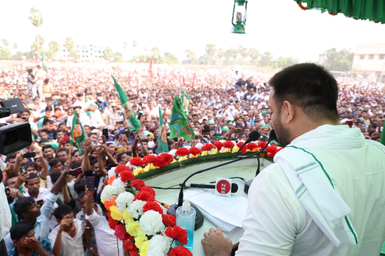 9 नवंबर को लालूजी की रिहाई, 10 नवंबर को नीतीश जी की विदाई: तेजस्वी